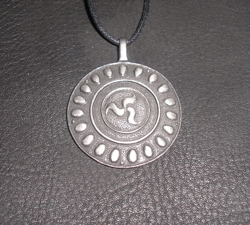 ŠTÍT TRISKELION MALÝ